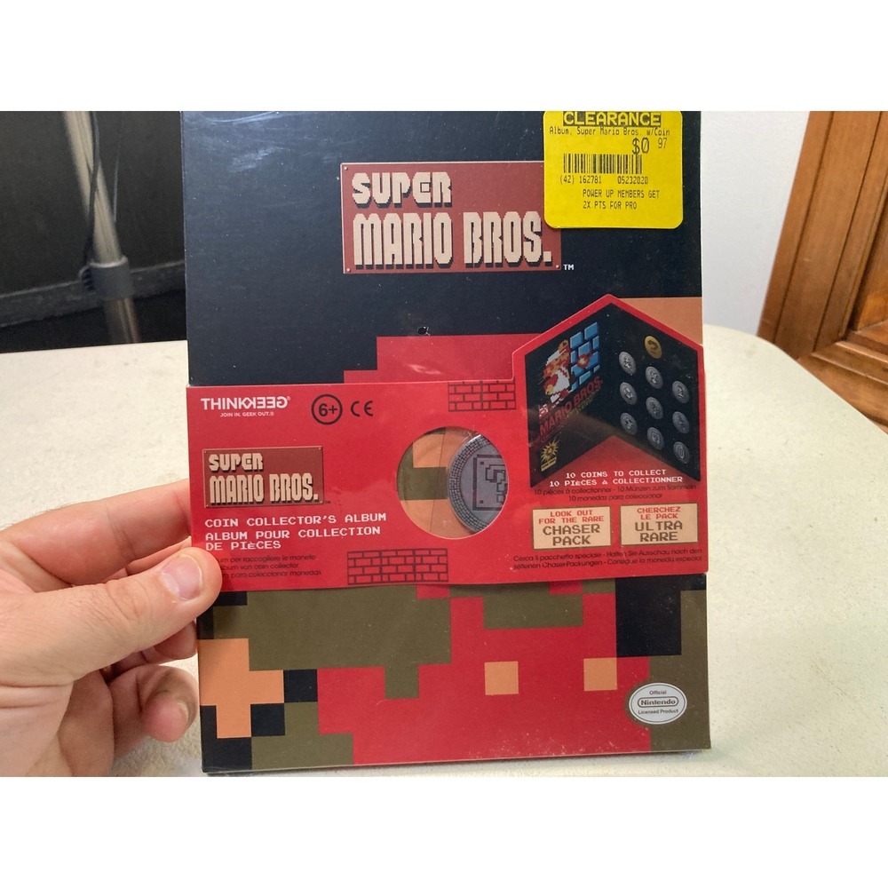 Super Mario Bros Coin Collectors Album ThinkGeek Nintendo Official New Sealed